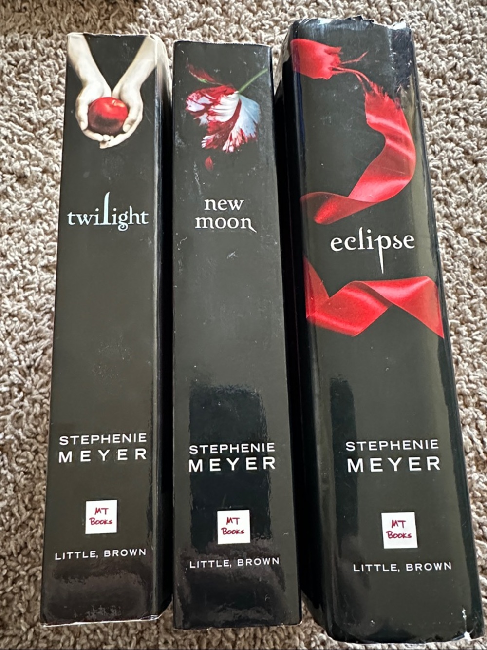 Twilight Saga Books by Stephenie Meyer